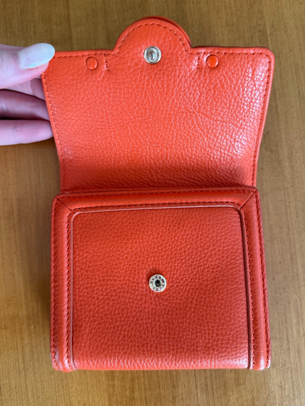 TORY BURCH Pebbled Leather Wallet - Picture 4 of 10